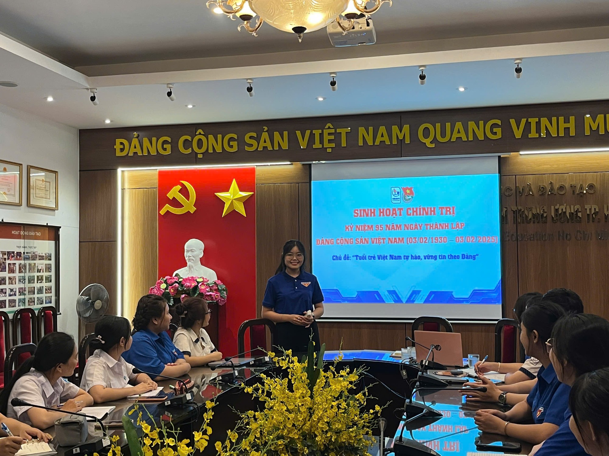 Sinh hoạt chính trị "Tuổi trẻ Việt Nam tự hào, vững tin theo Đảng" kỷ niệm 95 năm thành lập Đảng Cộng sản Việt Nam (03/02/1930 - 03/02/2025)