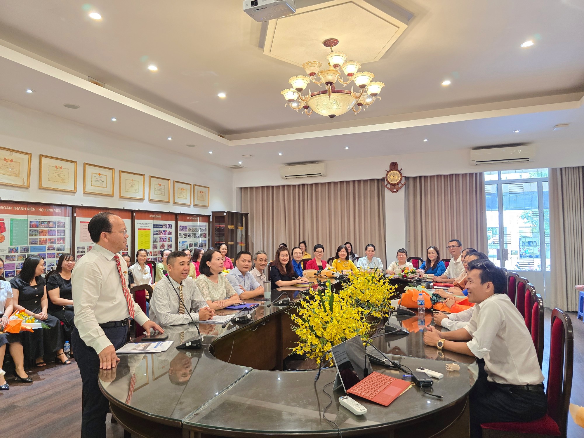 Hội nghị sơ kết 04 năm thực hiện Kết luận số 01-KL/TW về tiếp tục thực hiện Chỉ thị số 05-CT/TW của Bộ Chính trị về đẩy mạnh học tập và làm theo tư tưởng, đạo đức, phong cách Hồ Chí Minh