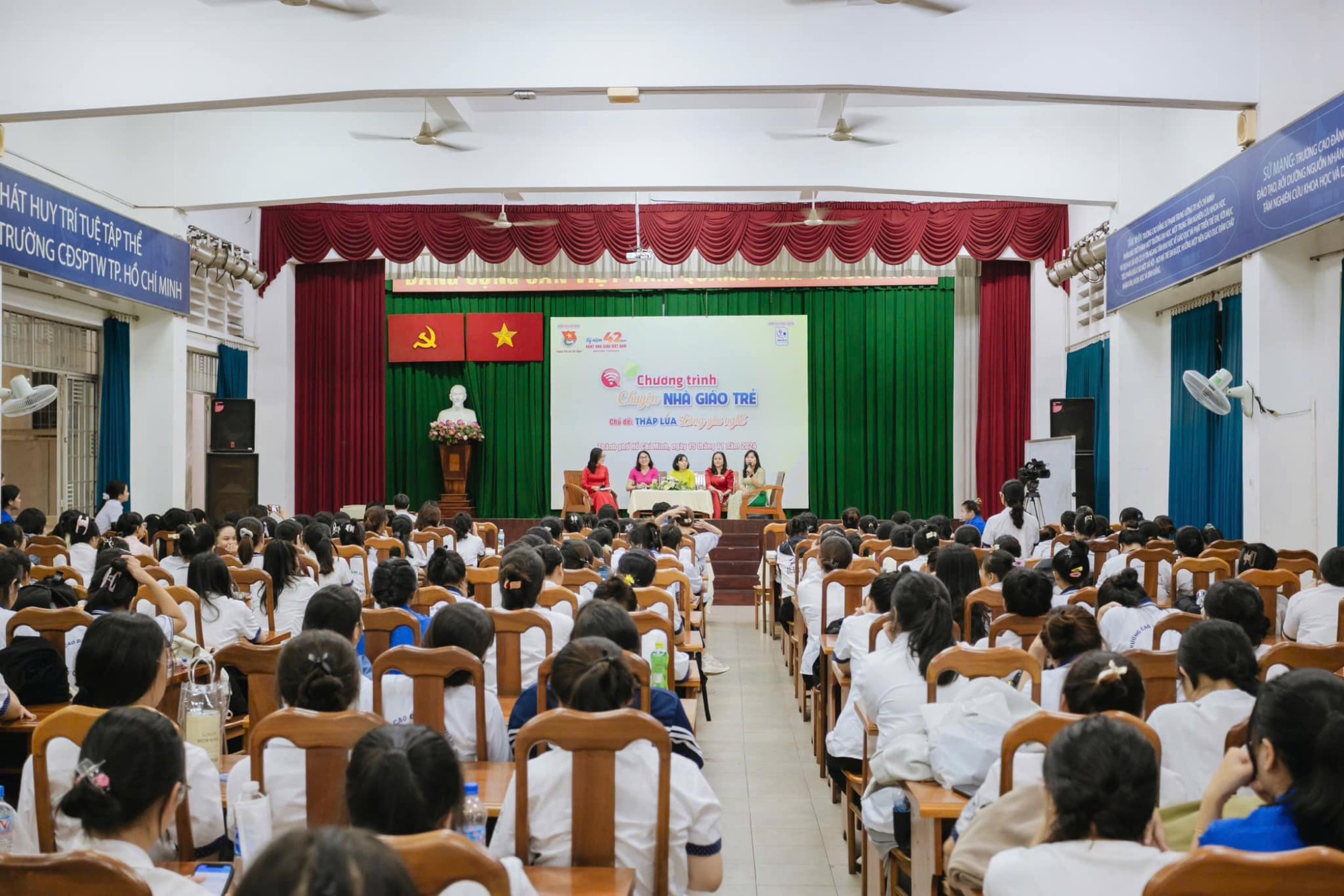 Sôi nổi và tràn đầy cảm hứng với chương trình "Chuyện Nhà giáo trẻ 2024"